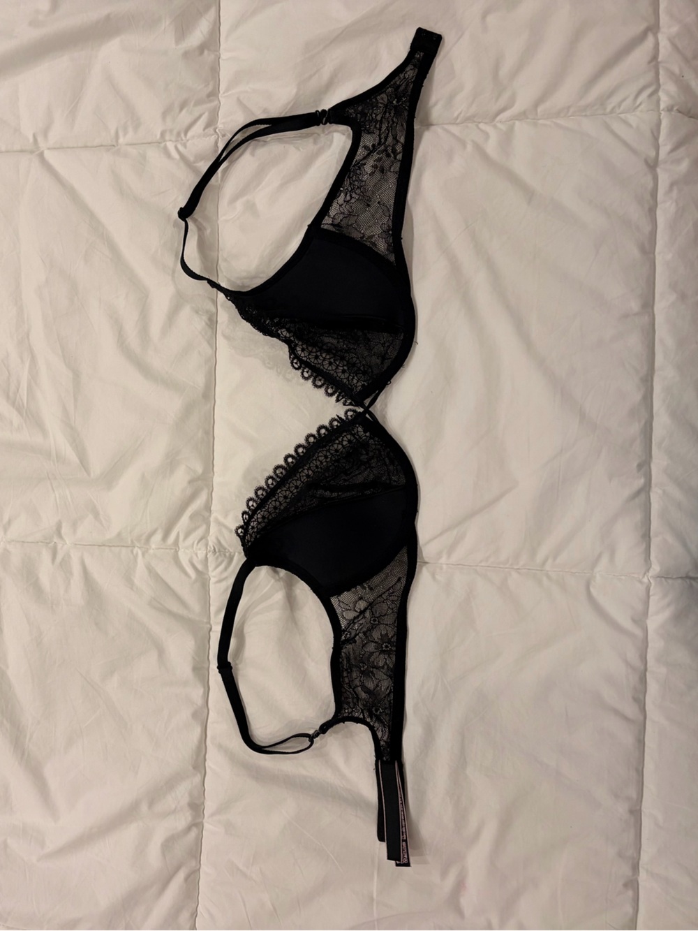 NWOT Victoria's Secret Black Lace Underwire Demi Bra